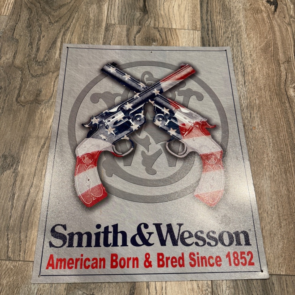 Smith & Wesson Tin Sign American Born & Bred Patriotic Revolver Metal Wall Decor